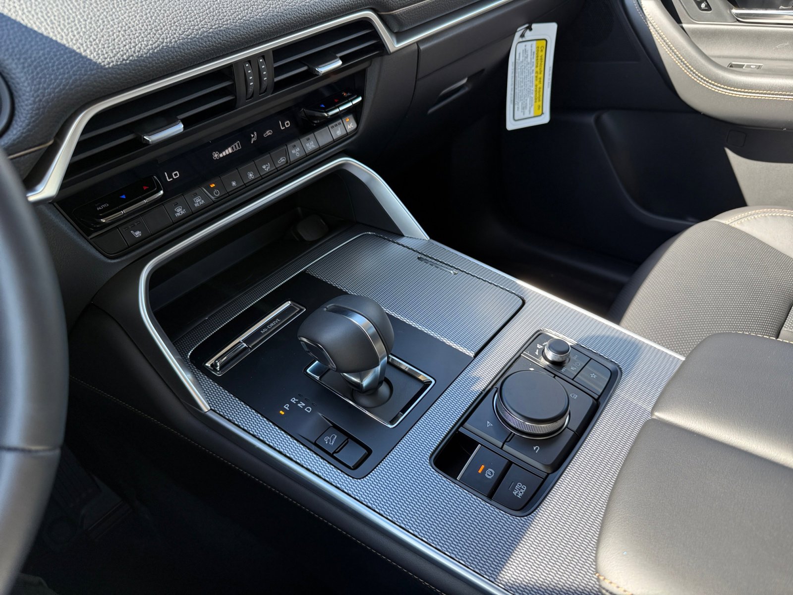 2025 Mazda CX-90 Preferred photo 12