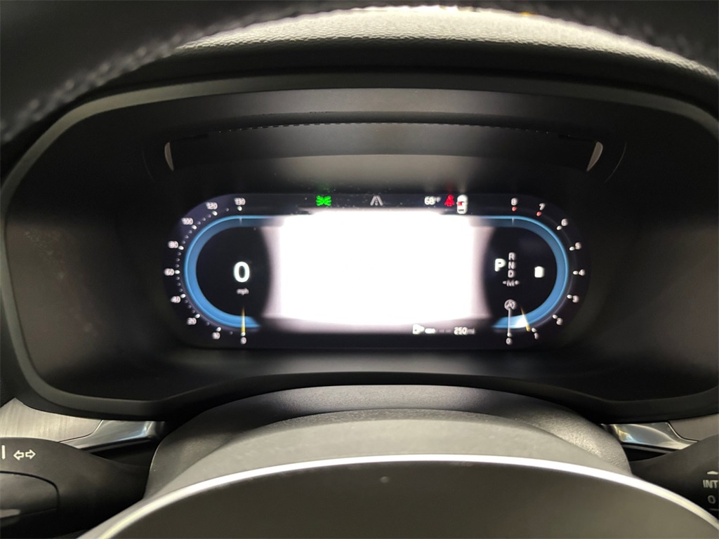 2023 Volvo S60 B5 Plus Black Edition photo 28