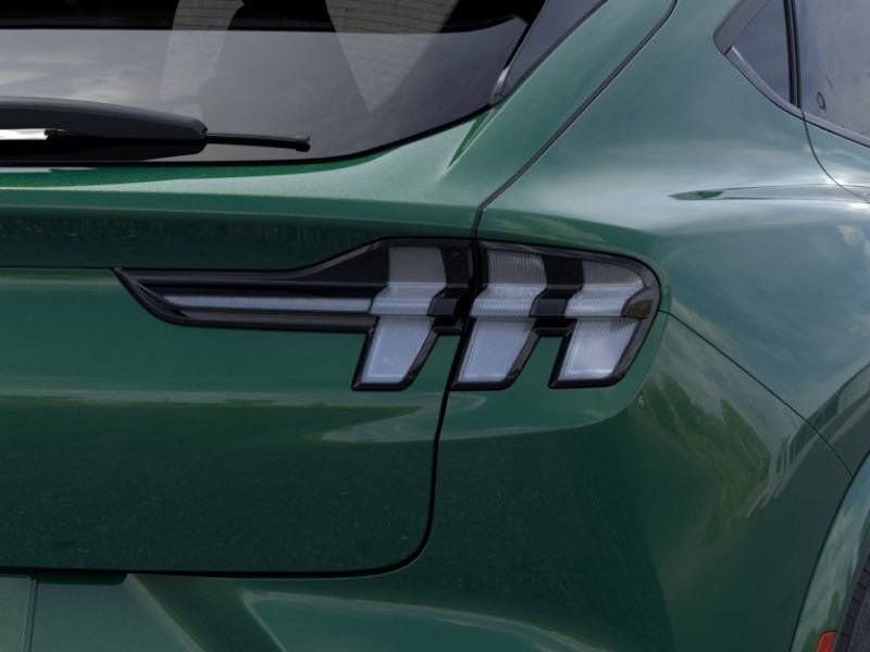 2025 Ford Mustang Mach-E Premium photo 20