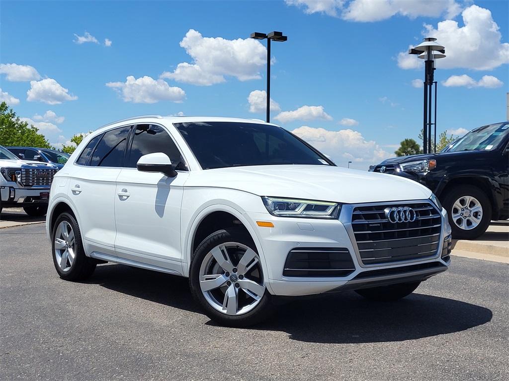 2018 Audi Q5 2.0T Premium Plus photo 2
