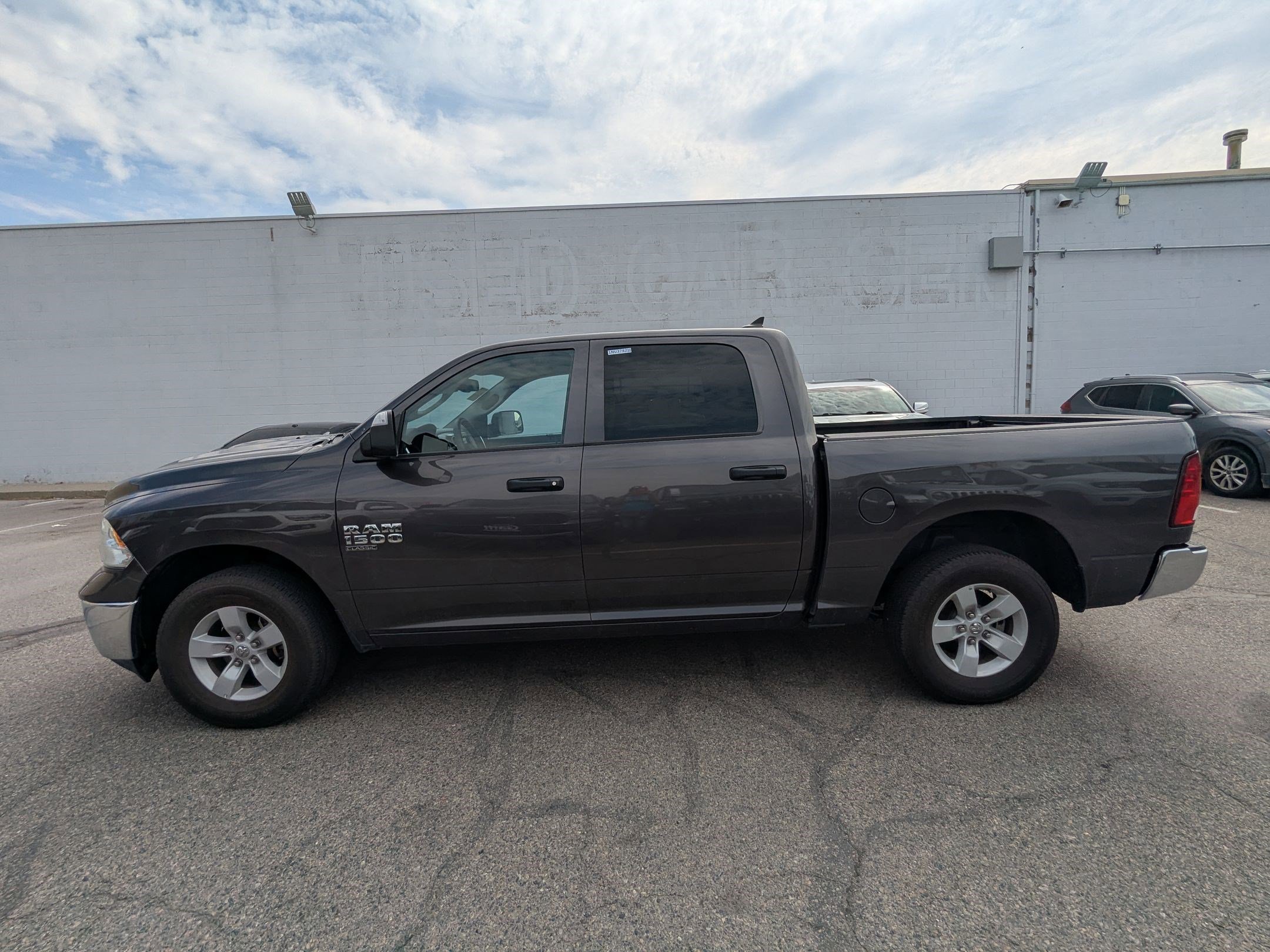 2023 Ram 1500 Classic SLT photo 6