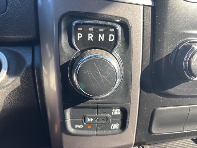 2021 Ram 1500 Classic Warlock photo 16
