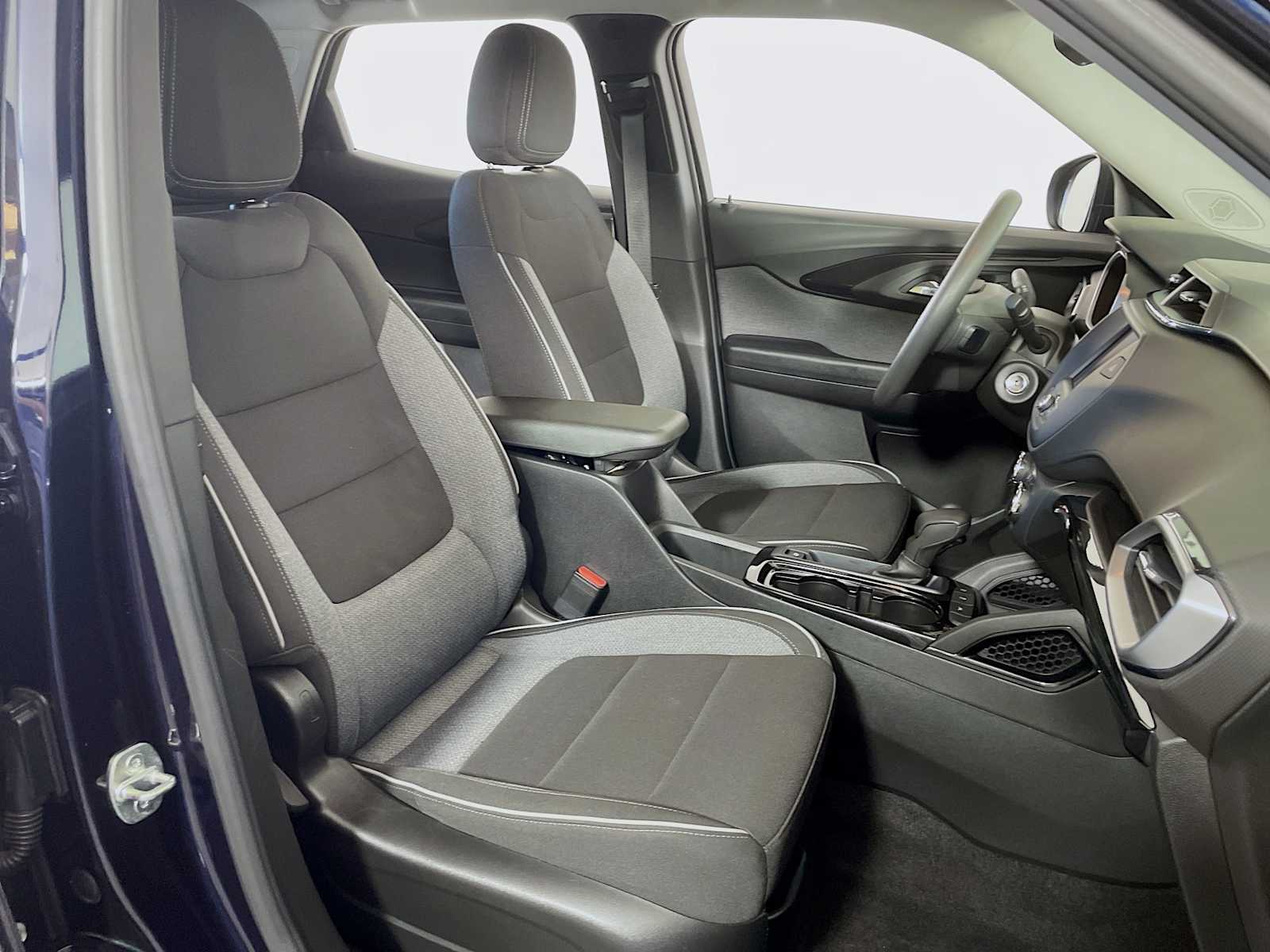 2021 Chevrolet Trailblazer LS photo 22