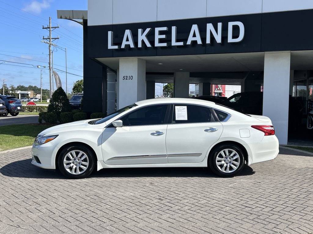 2016 Nissan Altima 2.5 S photo 3