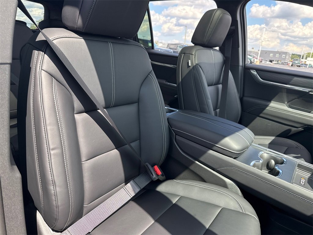 2026 Gmc Acadia Elevation photo 36