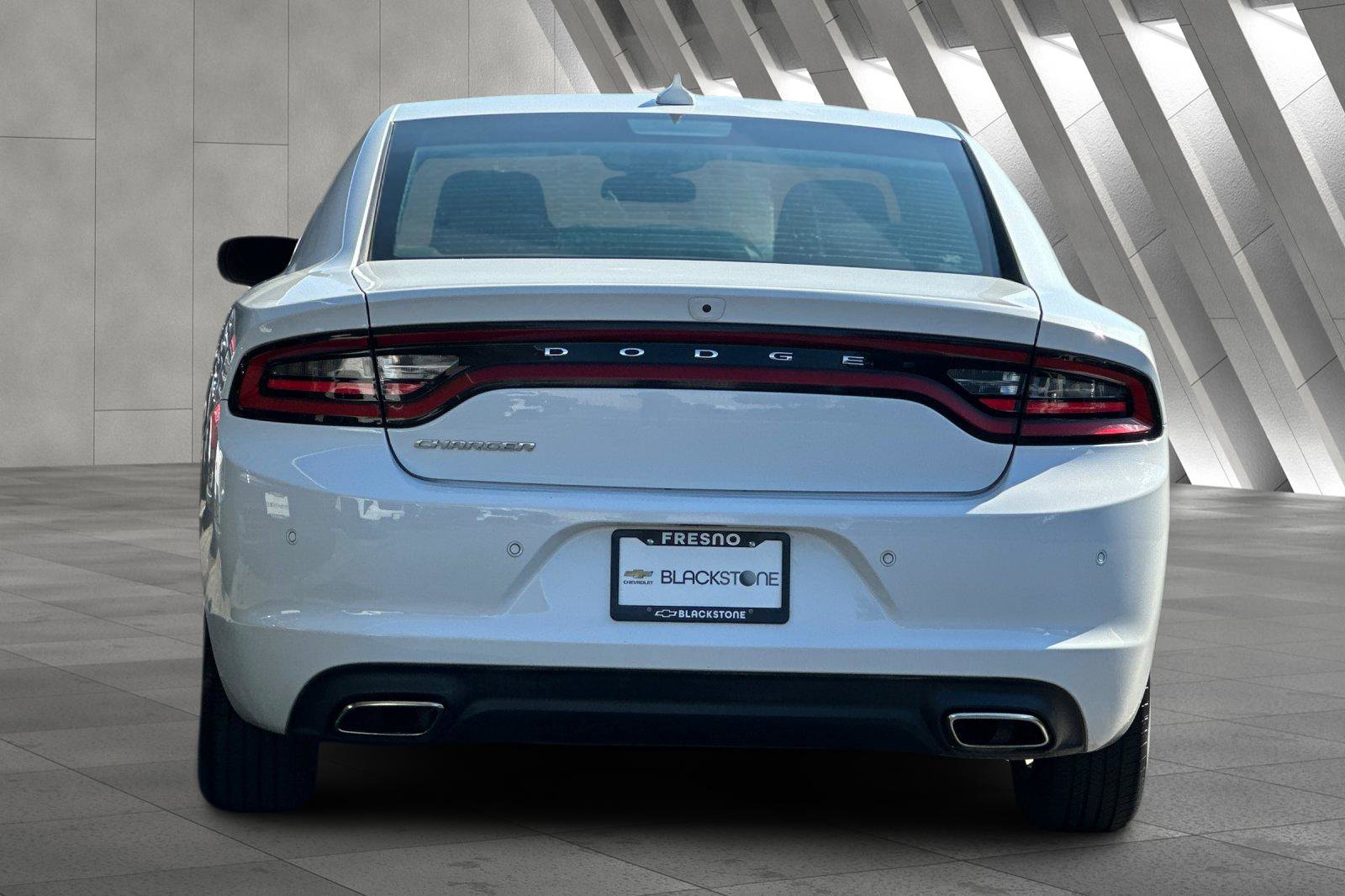 2023 Dodge Charger SXT photo 4