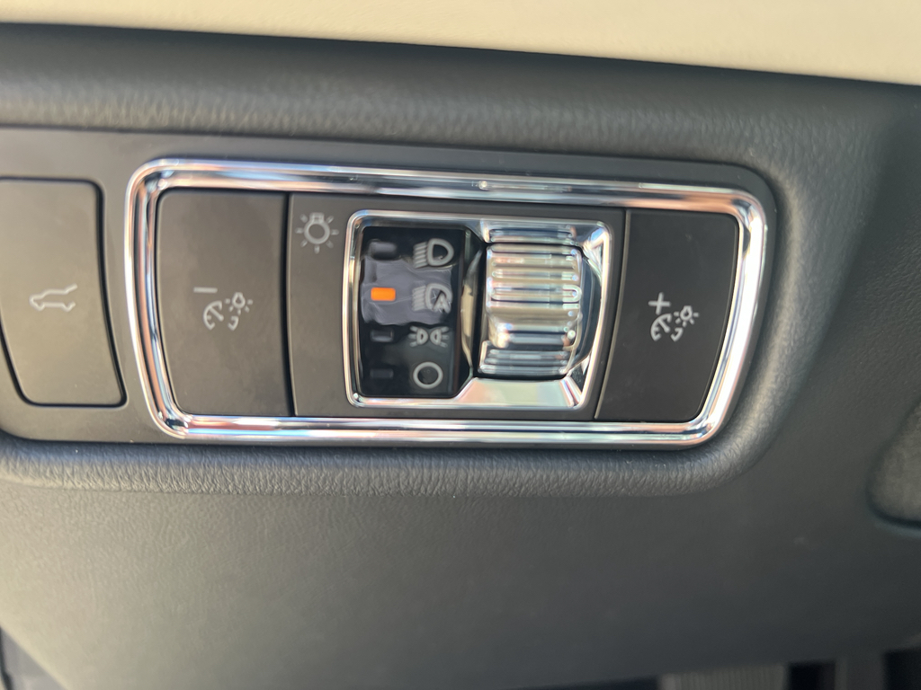 2025 Lincoln Aviator Reserve photo 25
