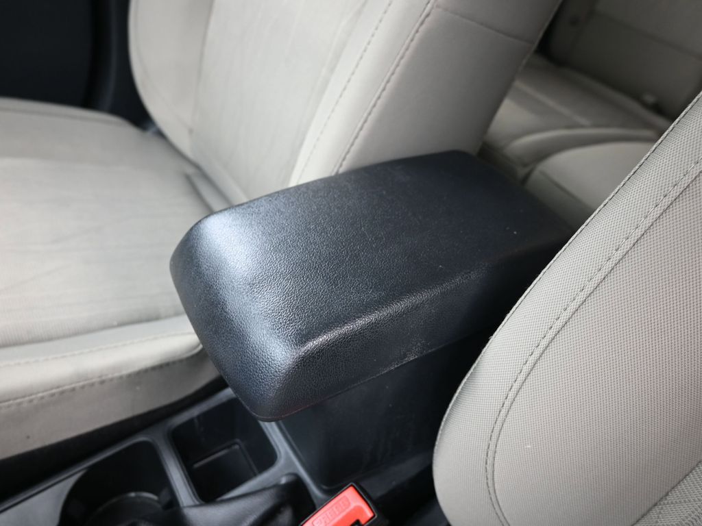 2021 Ford EcoSport SE photo 18