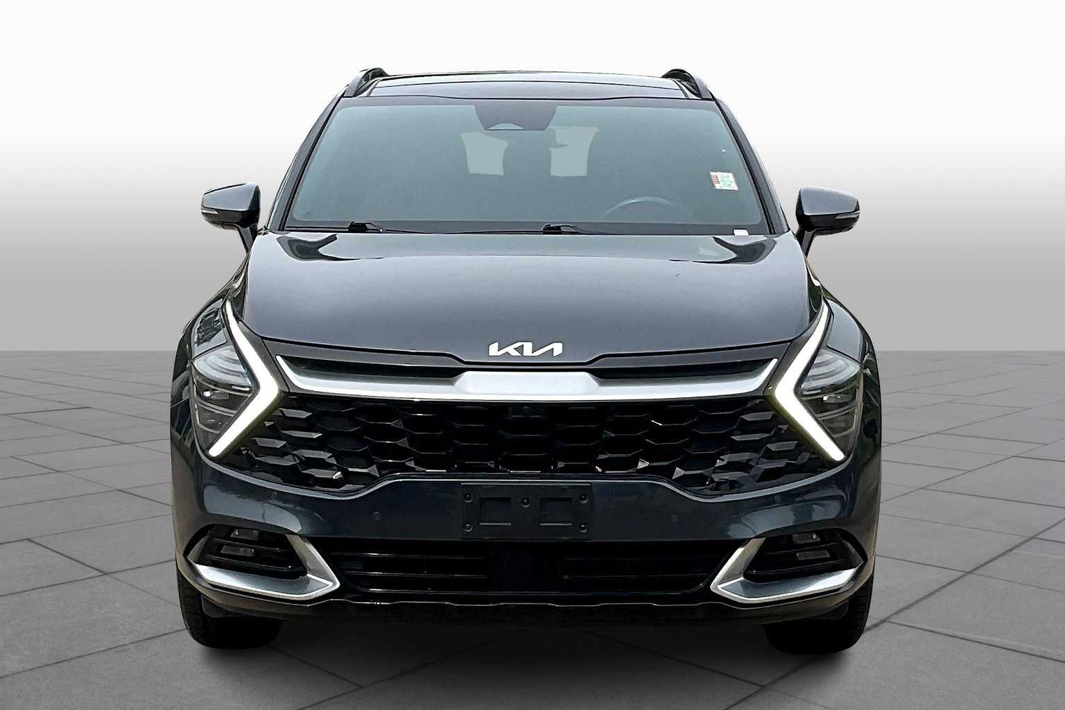 2023 Kia Sportage photo 3