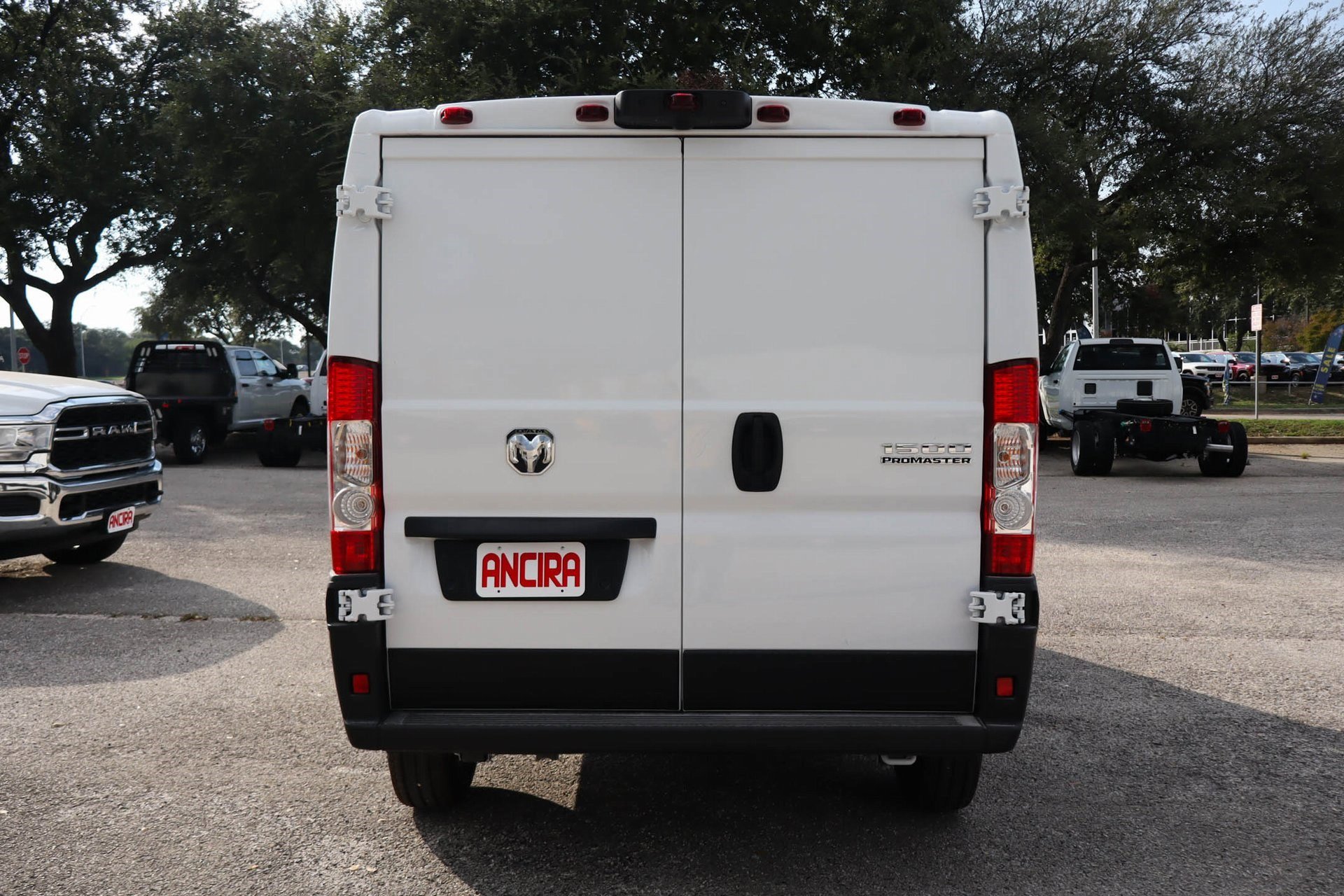2026 Ram ProMaster 1500 photo 4