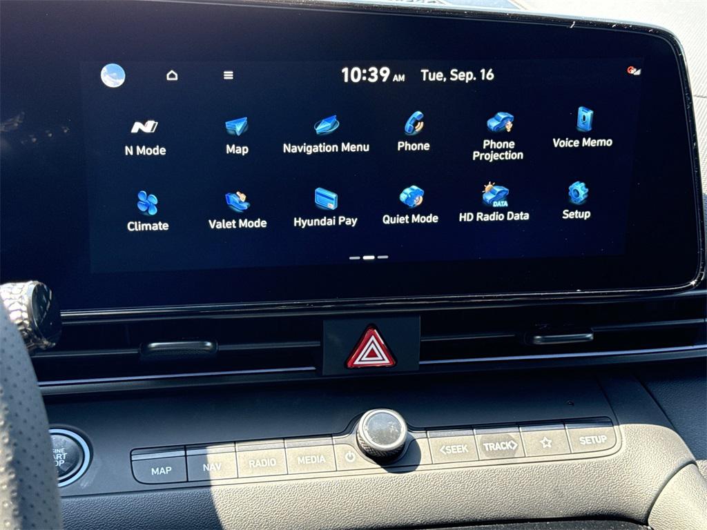 2025 Hyundai Elantra N photo 24