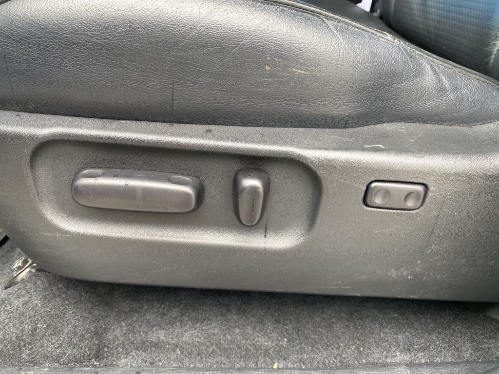 2020 Toyota Tacoma TRD Off-Road photo 23