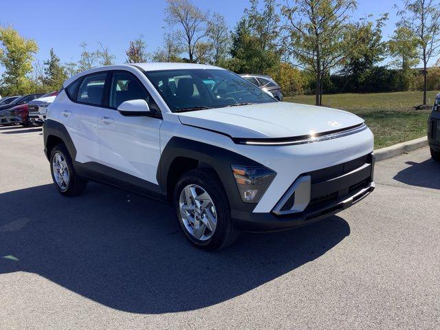 2026 Hyundai Kona SE photo 4