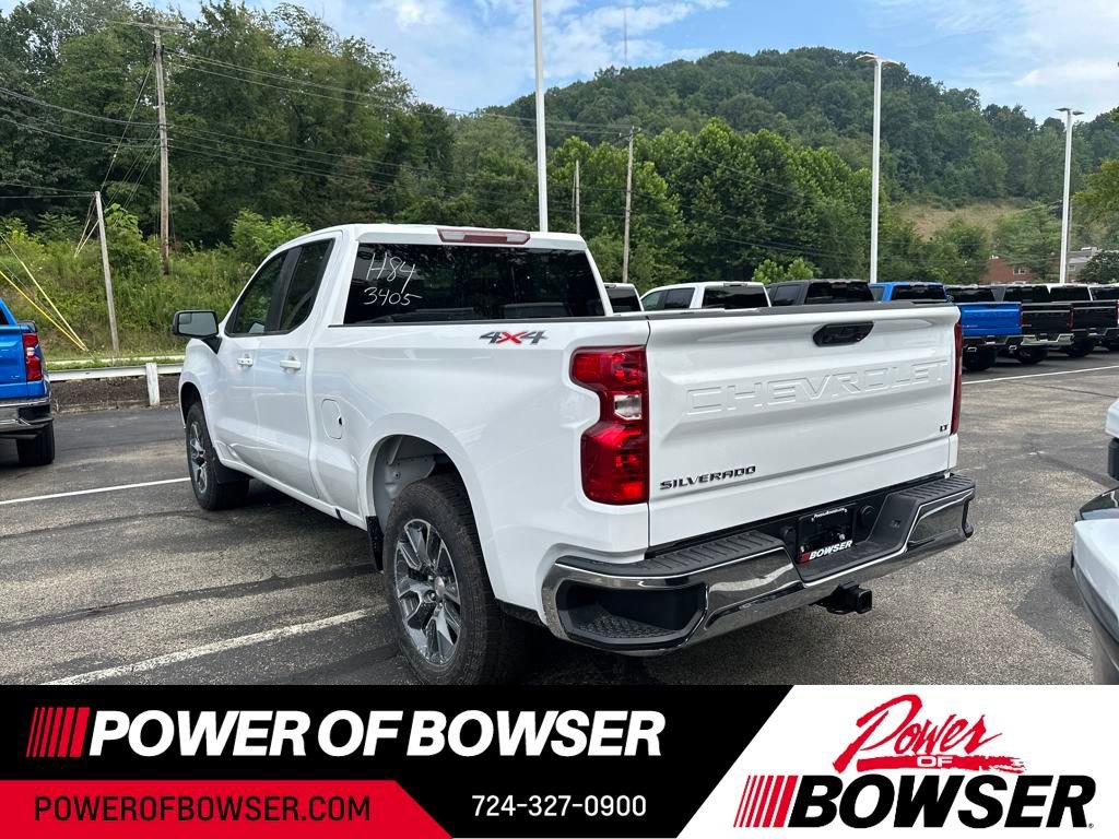 2026 Chevrolet Silverado 1500 LT photo 3