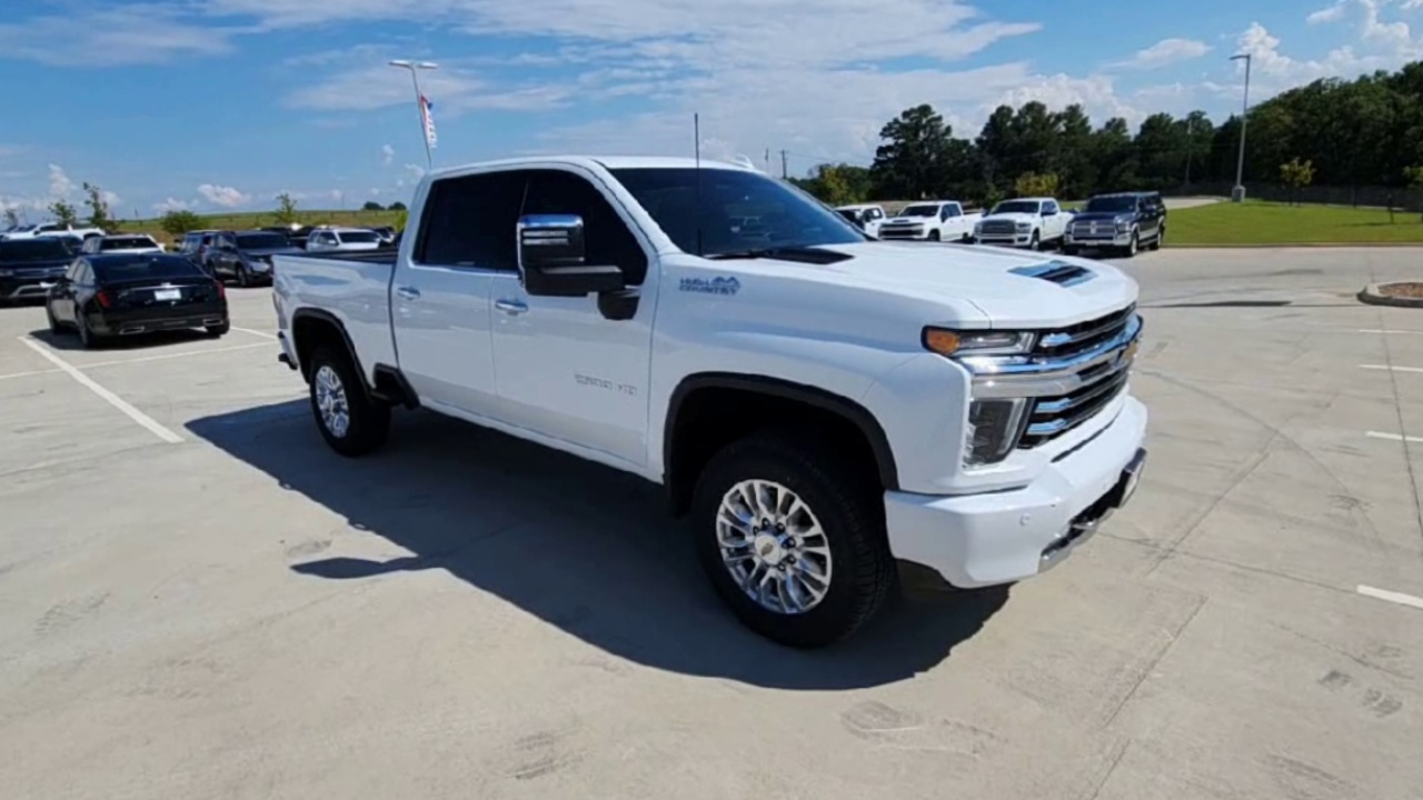 2023 Chevrolet Silverado 2500HD High Country photo 26