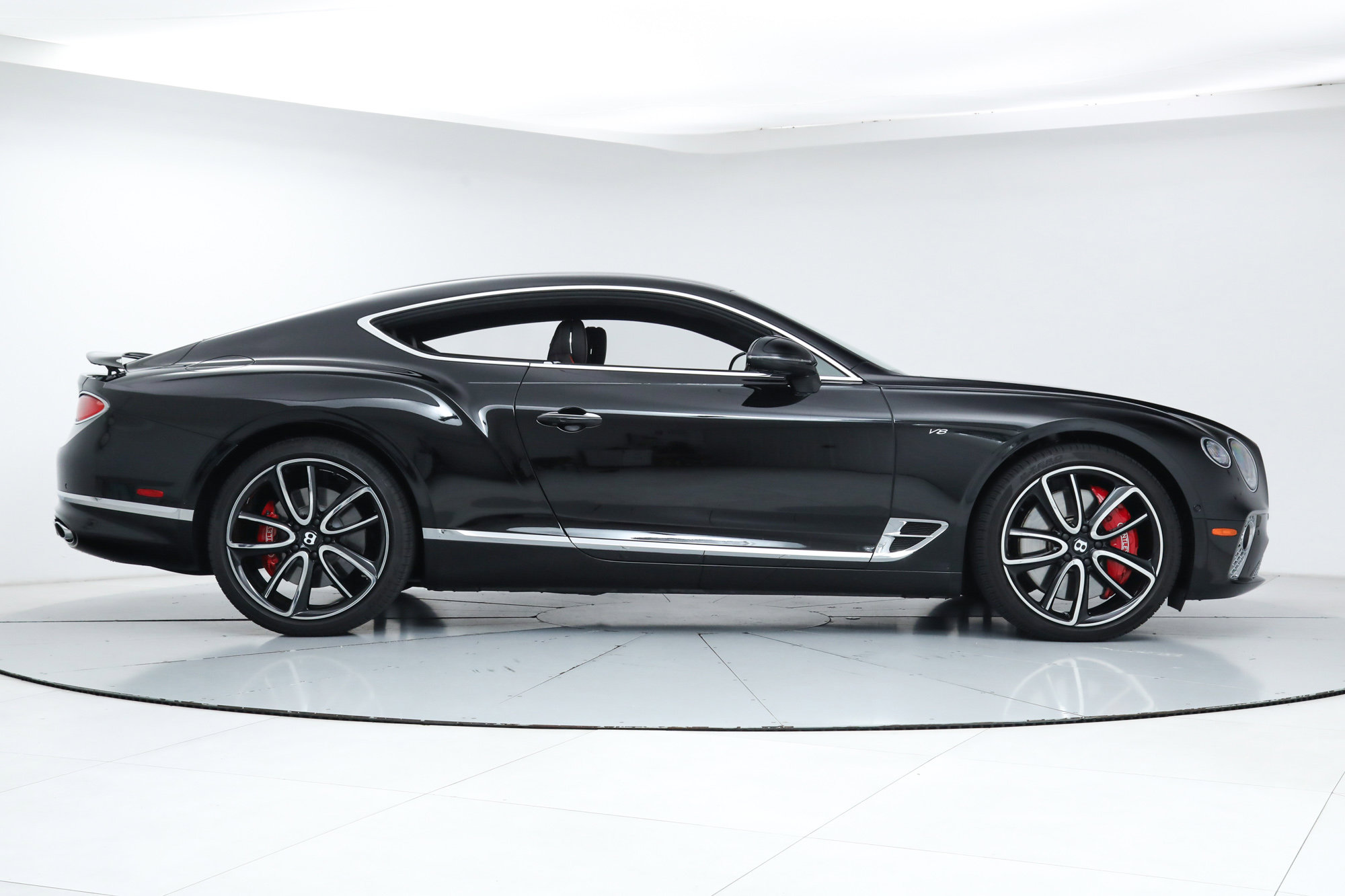 2022 Bentley Continental GT V8 photo 6
