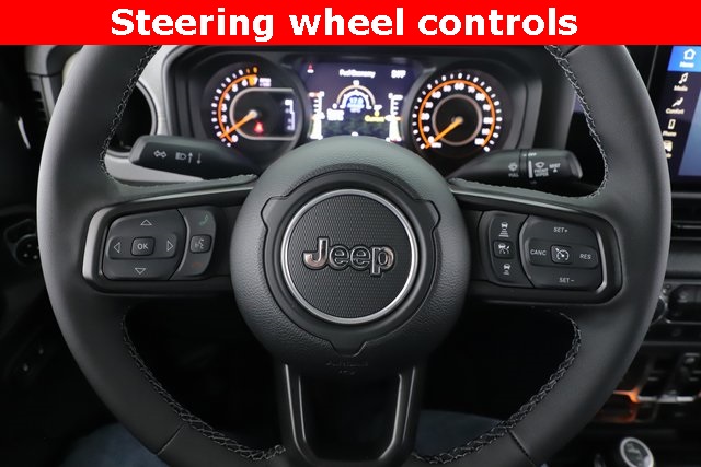 2025 Jeep Gladiator Willys photo 19