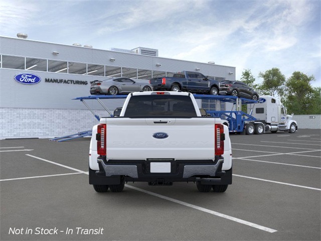 2025 Ford F-350 Lariat photo 5