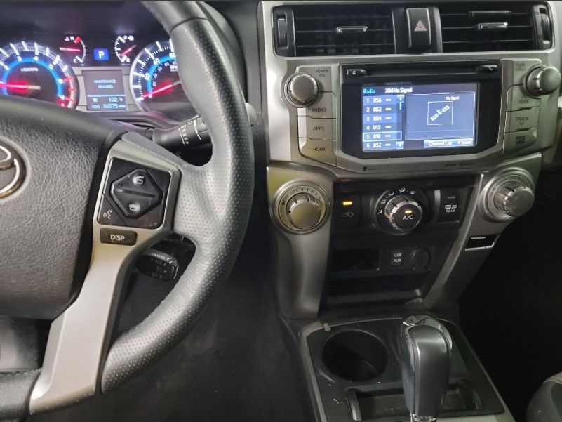 2019 Toyota 4Runner SR5 photo 27