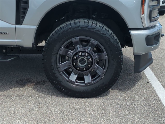 2024 Ford F-350 Lariat photo 11