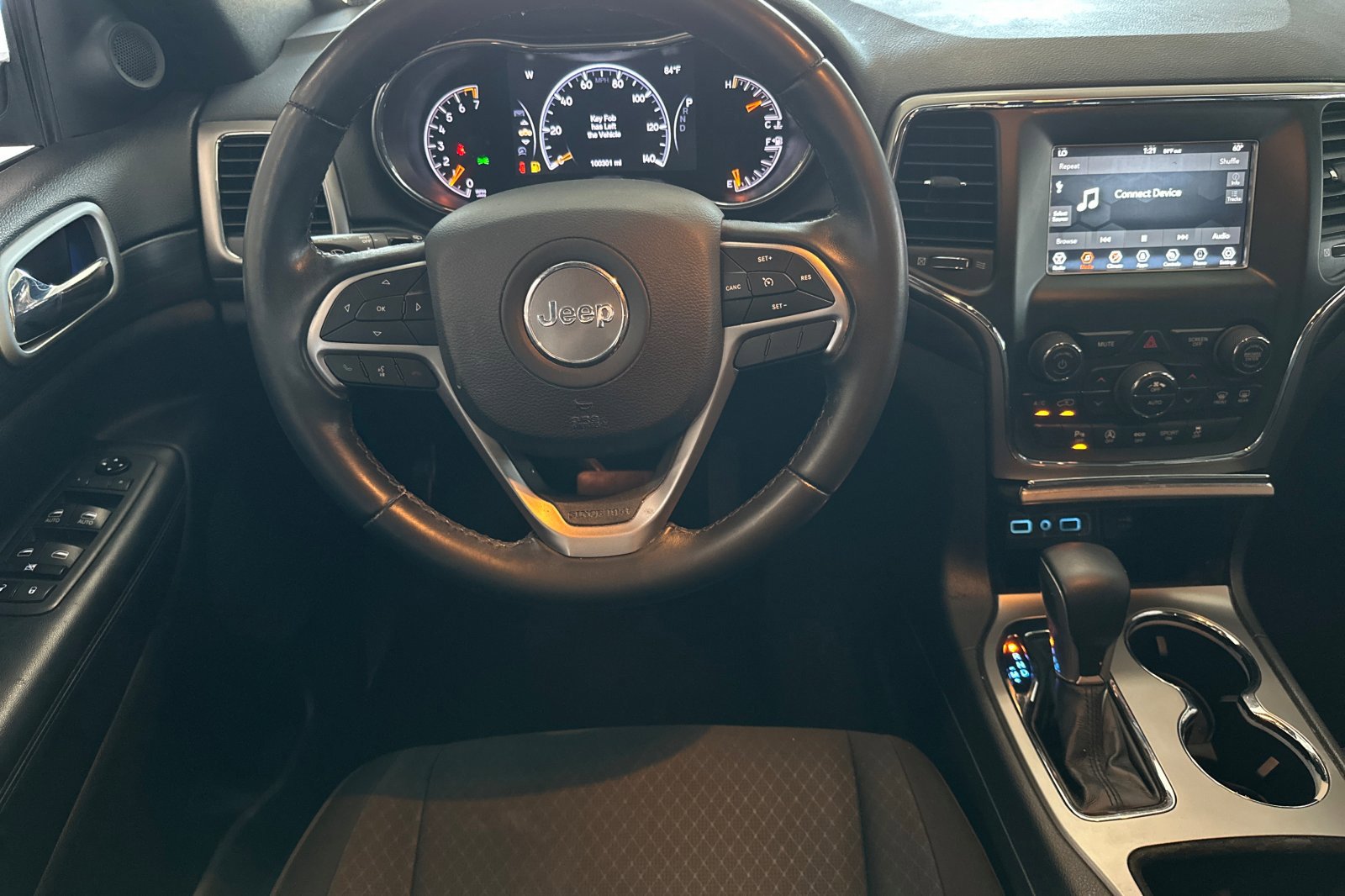 2021 Jeep Grand Cherokee Laredo E photo 13