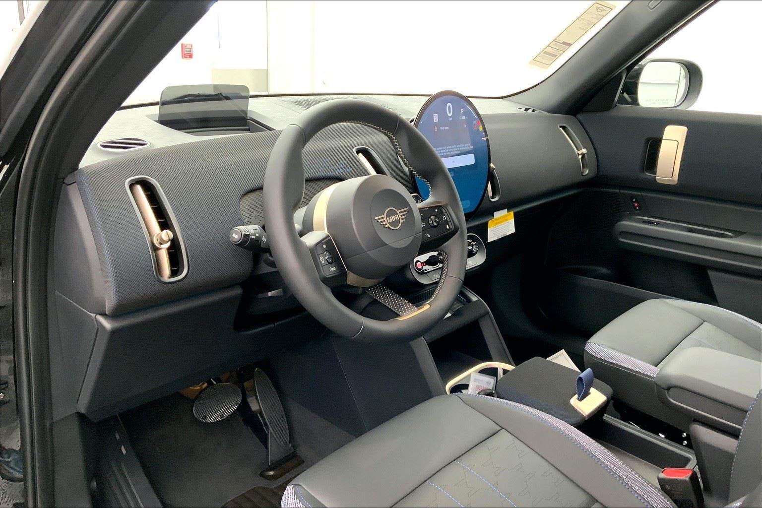 2026 Mini Countryman S ALL4 photo 2