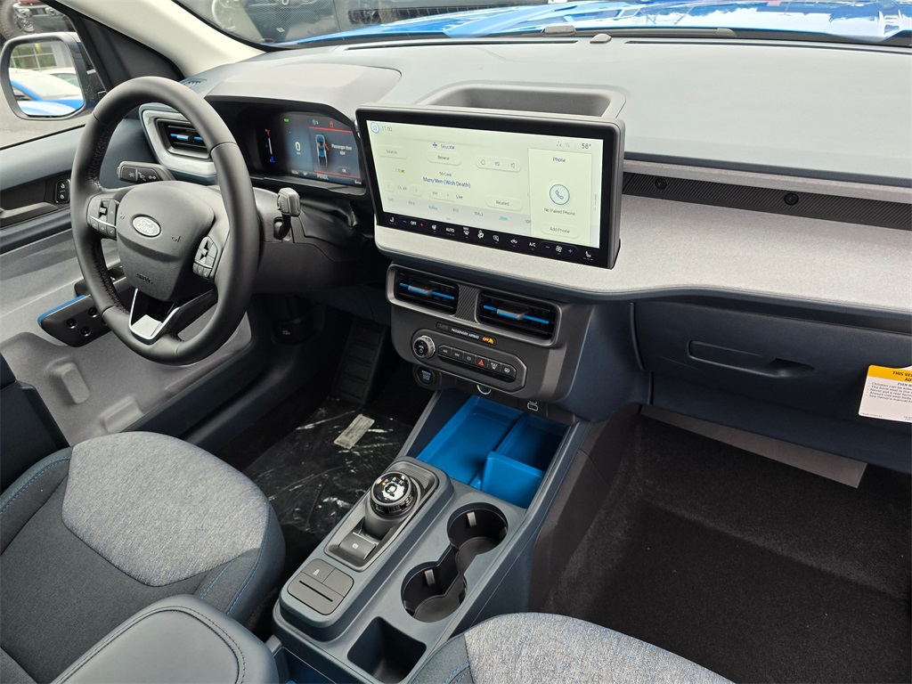 2025 Ford Maverick XLT photo 8