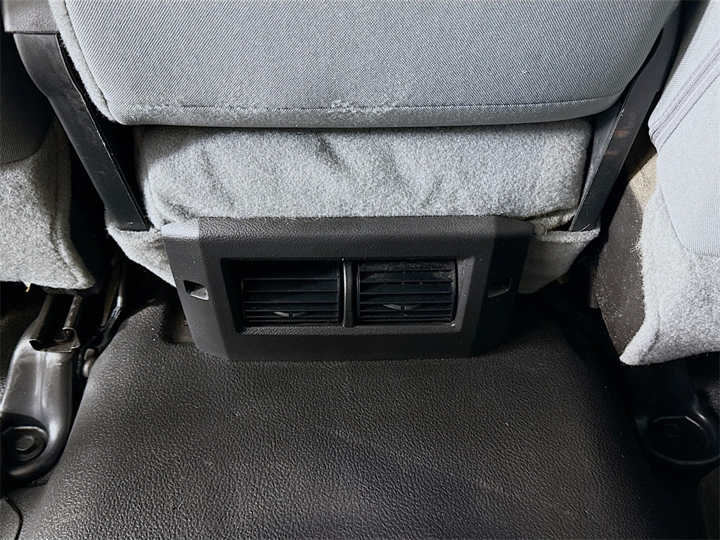 2013 Ram 2500 Tradesman photo 26