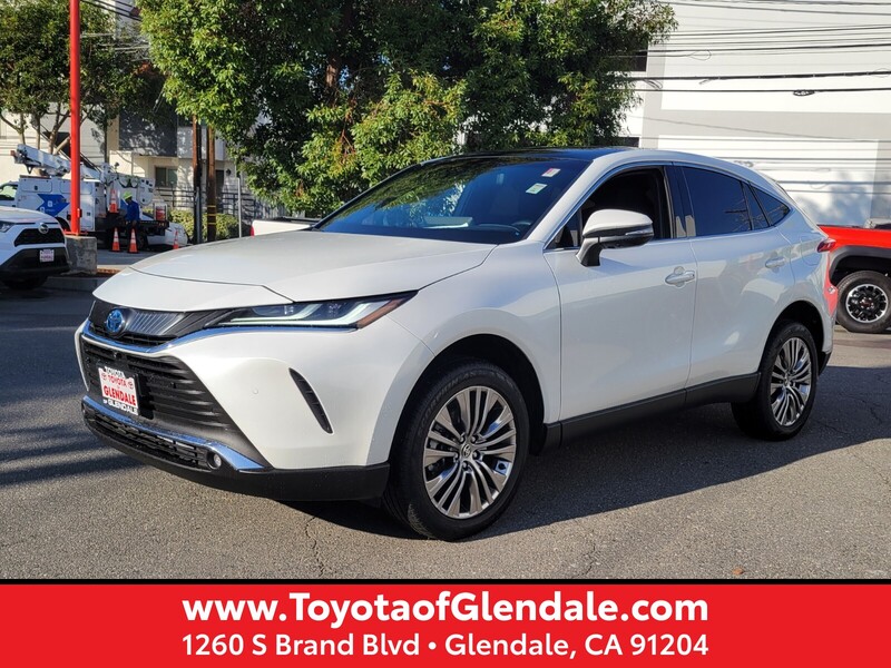 2024 Toyota Venza Limited's photo