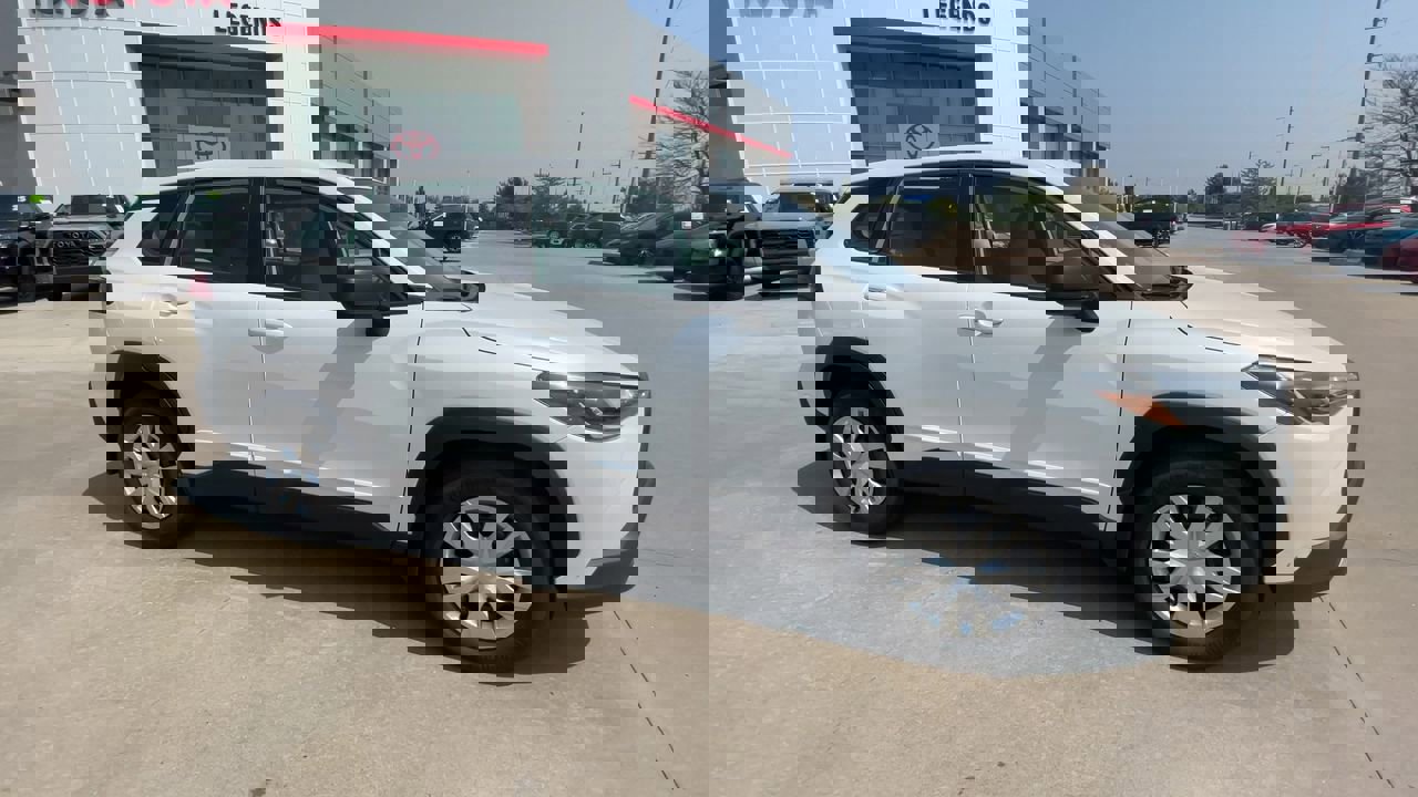 Certified 2025 Toyota Corolla Cross L with VIN 7MUAAAAG6SV146427 for sale in Kansas City
