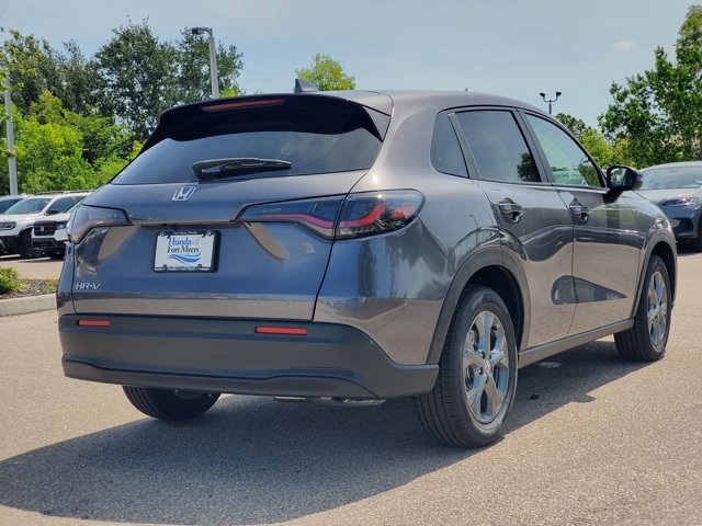 2026 Honda HR-V LX photo 4