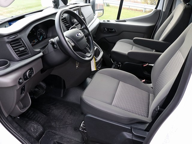 2024 Ford Transit Van Cutaway photo 4