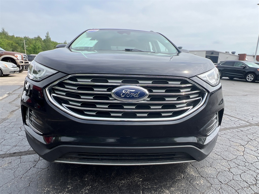 2020 Ford Edge SEL photo 35