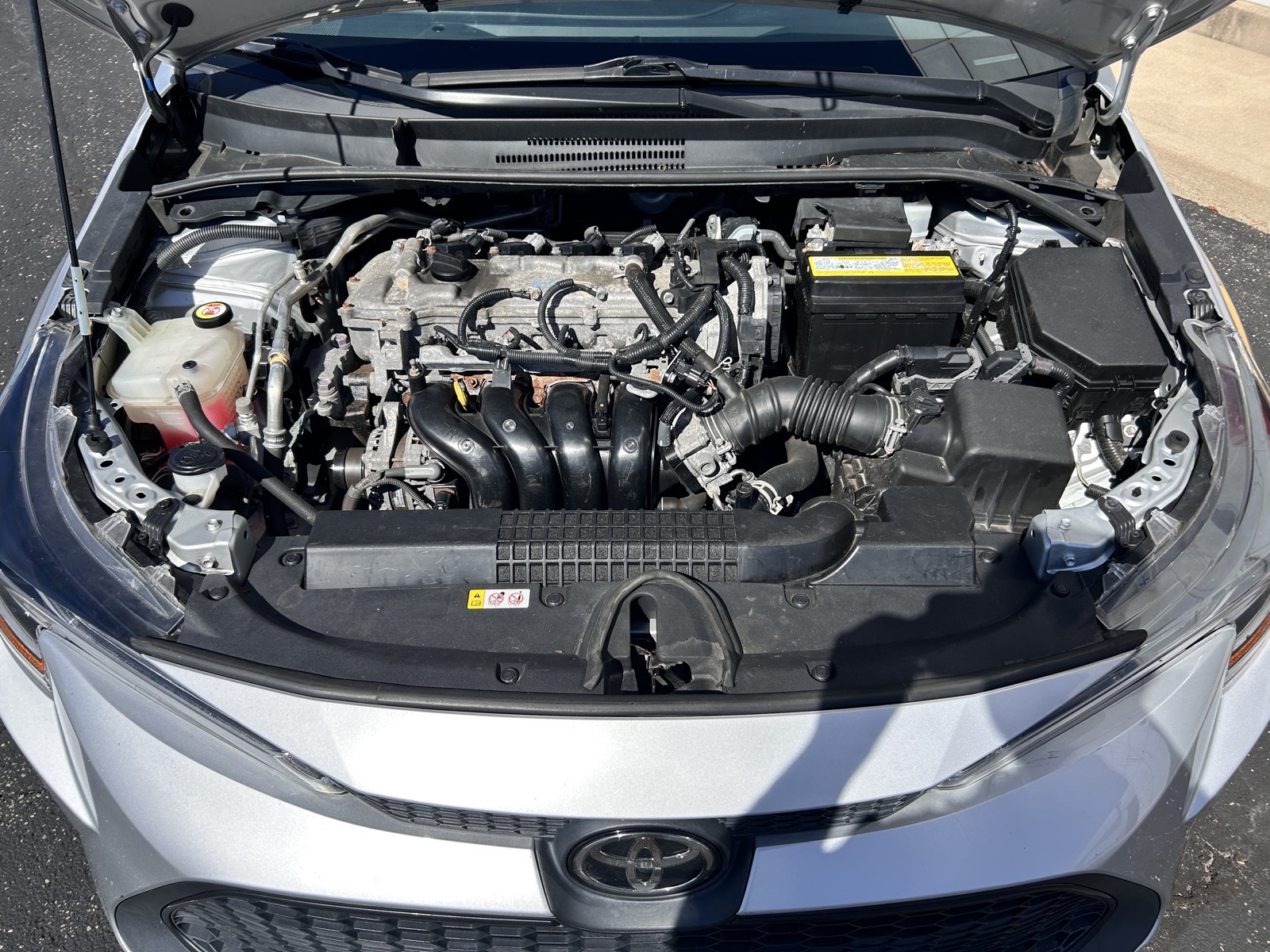 2021 Toyota Corolla LE photo 4