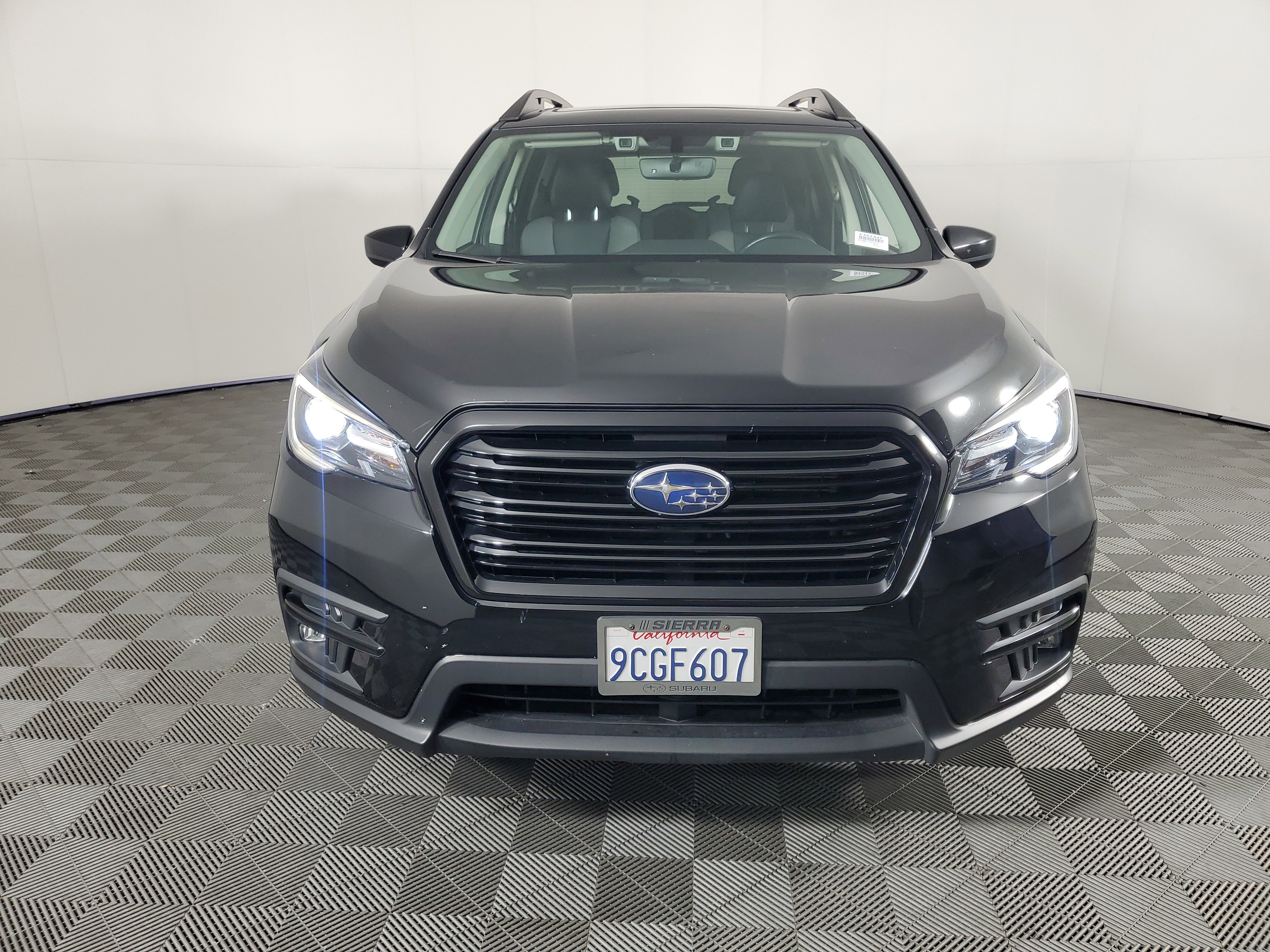 Used 2022 Crystal Black Silica Subaru Onyx Edition image 9