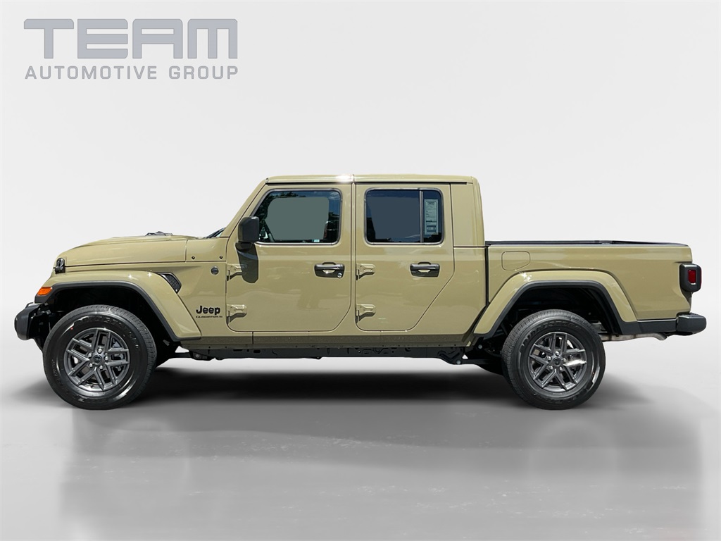 2025 Jeep Gladiator Sport S photo 4