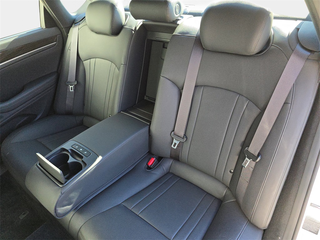 2020 Genesis G80 3.8 photo 14