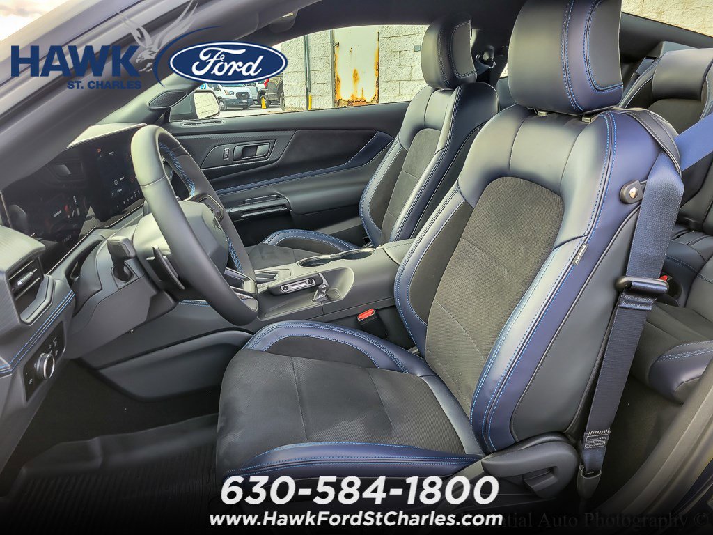 2025 FORD MUSTANG - Image 6