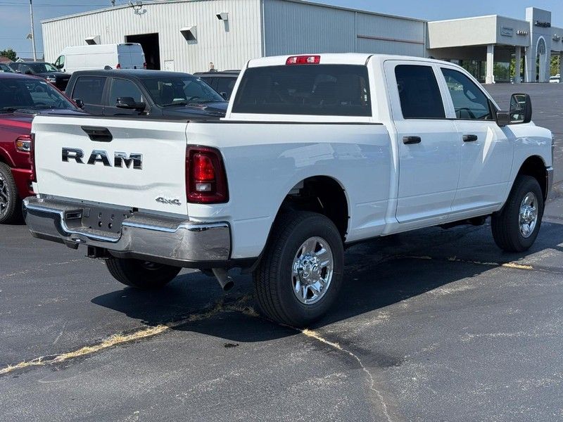 2025 Ram 2500 Tradesman photo 3