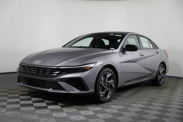 2025 Hyundai Elantra Hybrid SEL Sport photo 2