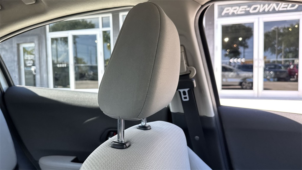 2019 Honda HR-V LX photo 18