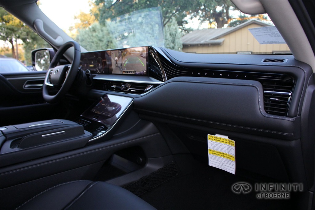 2026 Infiniti QX80 Pure photo 12
