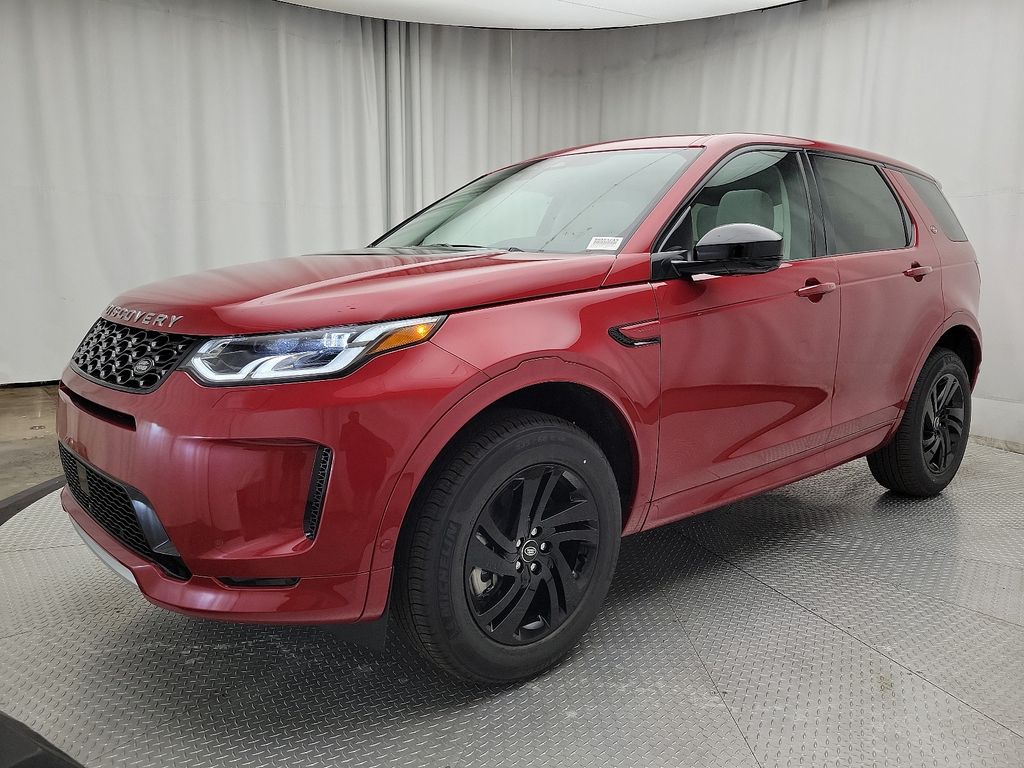 2025 Land Rover Discovery Sport S's photo