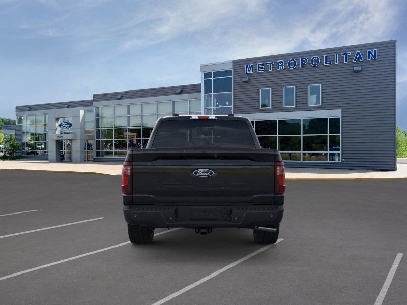 2025 Ford F-150 XLT photo 3