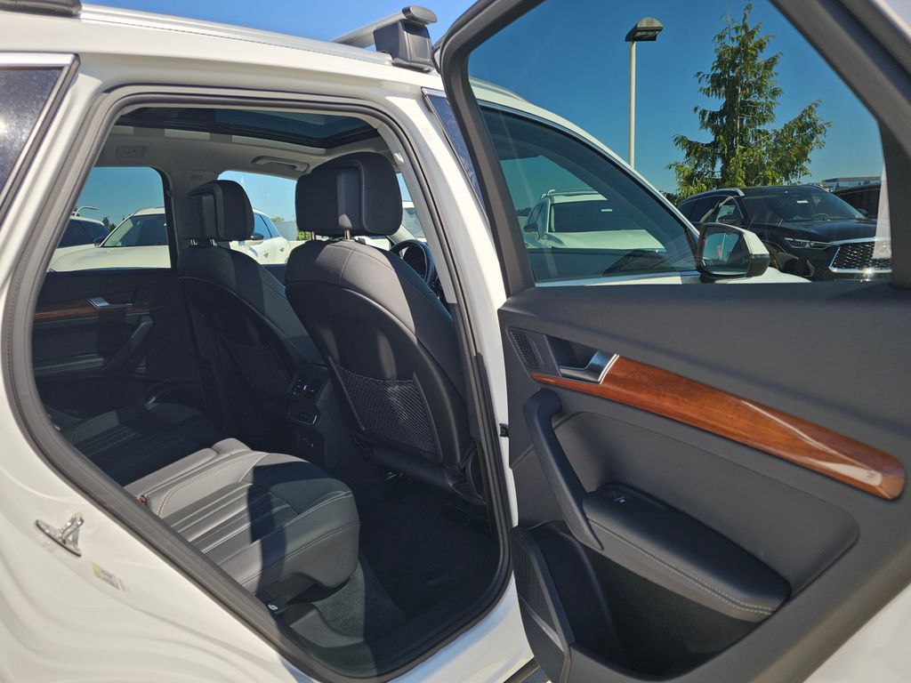 2023 Audi Q5 45 S line Premium photo 14
