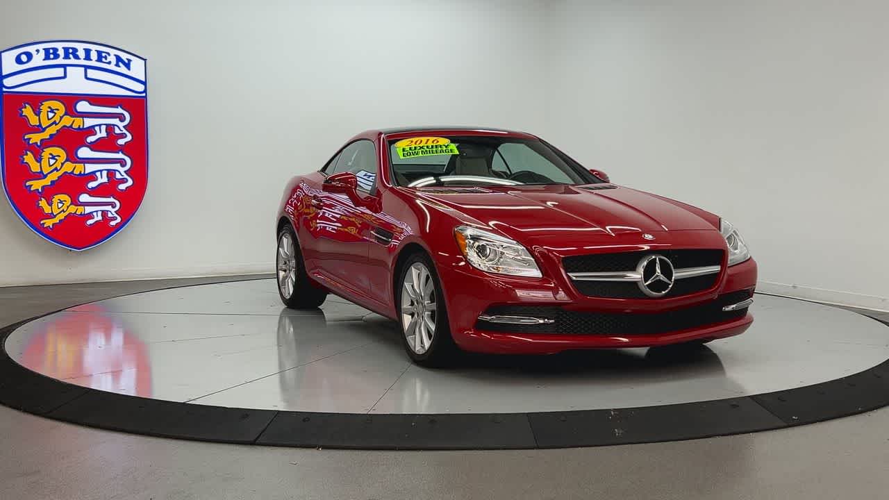 Used 2016 Mercedes-Benz SLK-Class SLK300 with VIN WDDPK3JA8GF114990 for sale in Normal, IL