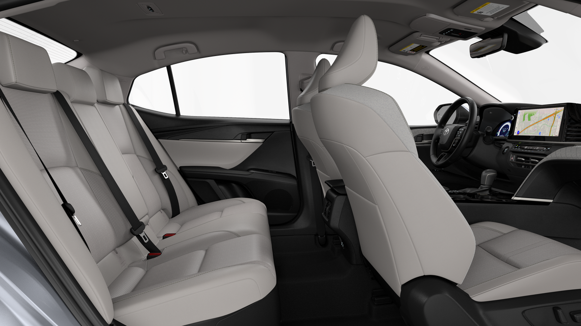 2025 Toyota Camry XLE photo 24