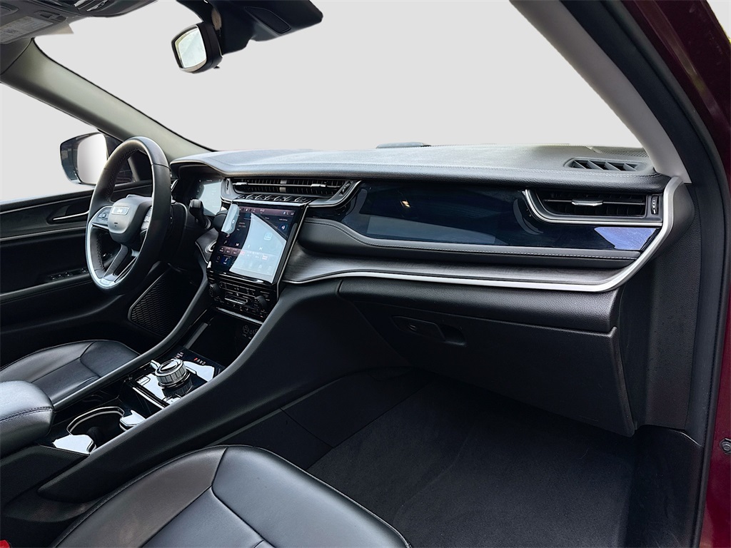 2023 Jeep Cherokee Base photo 30