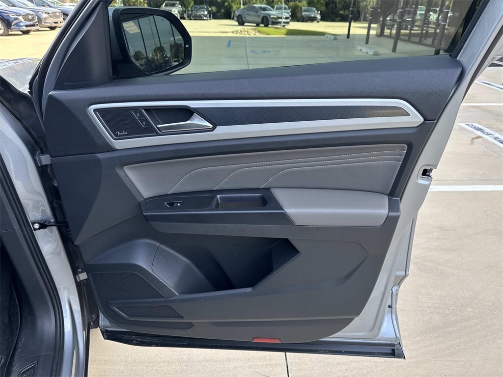 2021 Volkswagen Atlas SEL Premium R-Line photo 12