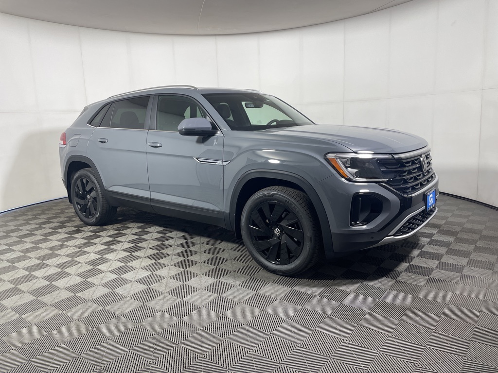 2026 Volkswagen Atlas Cross Sport SE Technology photo 2